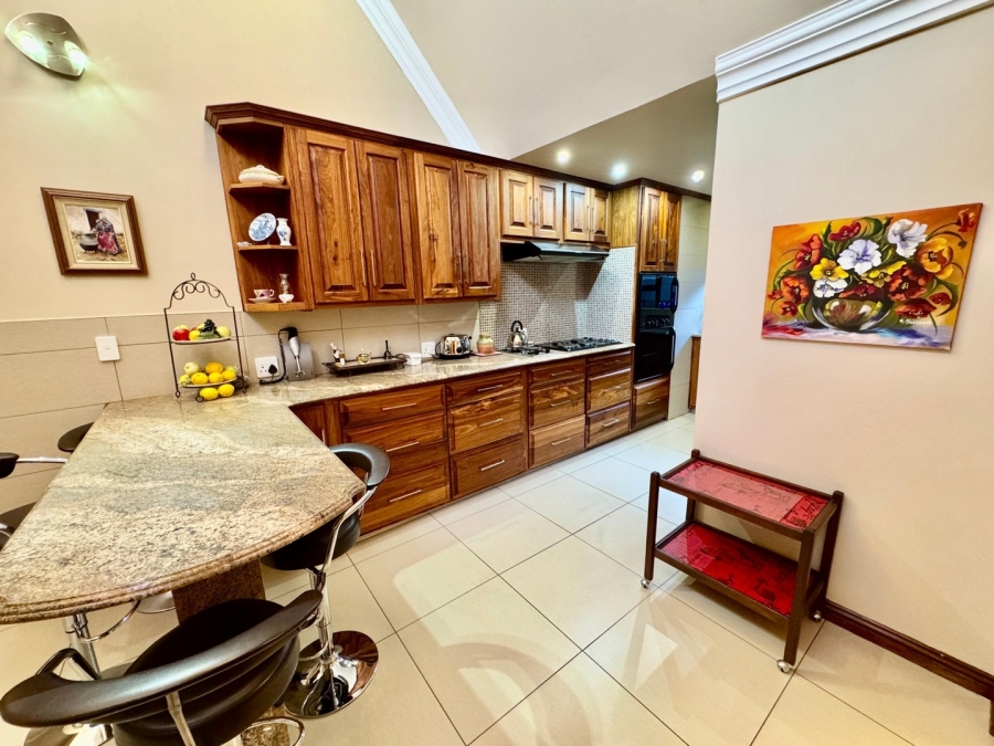 3 Bedroom Property for Sale in Van Der Hoff Park North West